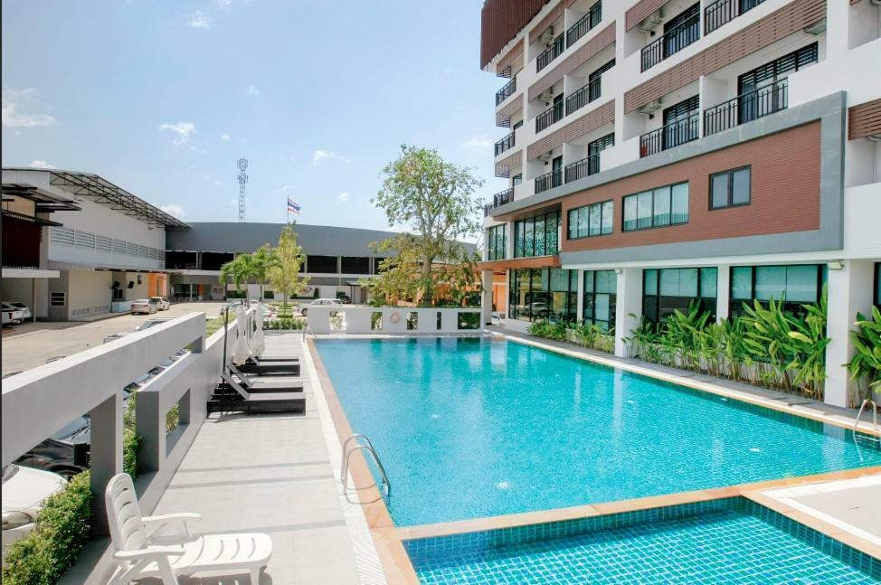 Ac Sportcenter Hotel Hat Yai Exterior foto